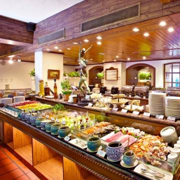 理想大地渡假飯店